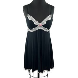 NWT Victoria’s Secret Black Babydoll Nightgown Lace Trim Sleep Dress NEW L